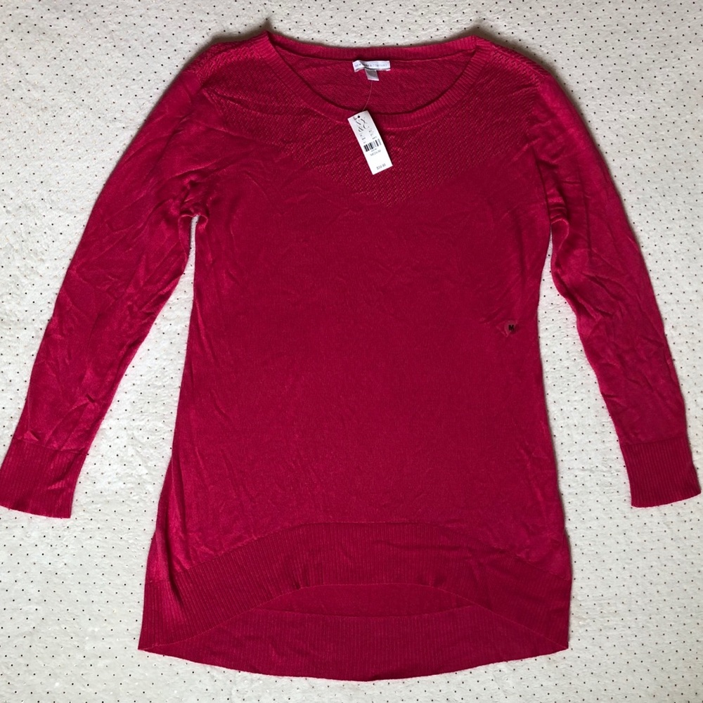 🆕New York & Company - Red Flow Blouse - Size M